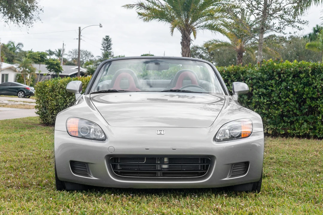 2001 Honda AP1 S2000 - Image 2 of 31