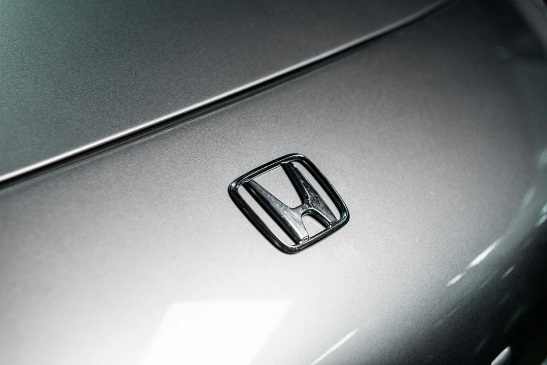 2001 Honda AP1 S2000 - Image 15 of 31
