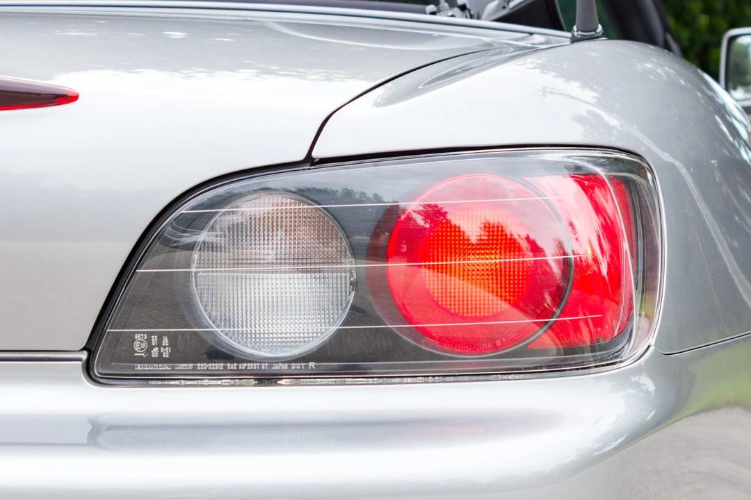 2001 Honda AP1 S2000 - Image 22 of 31