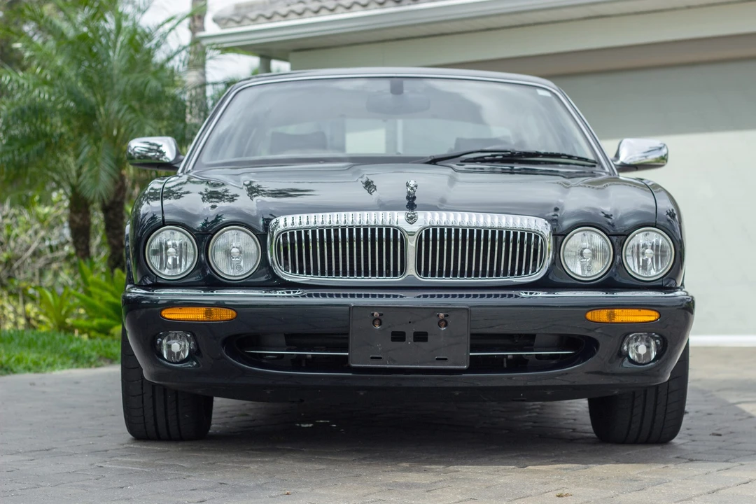 2001 Jaguar X308 XJ - Image 8 of 31