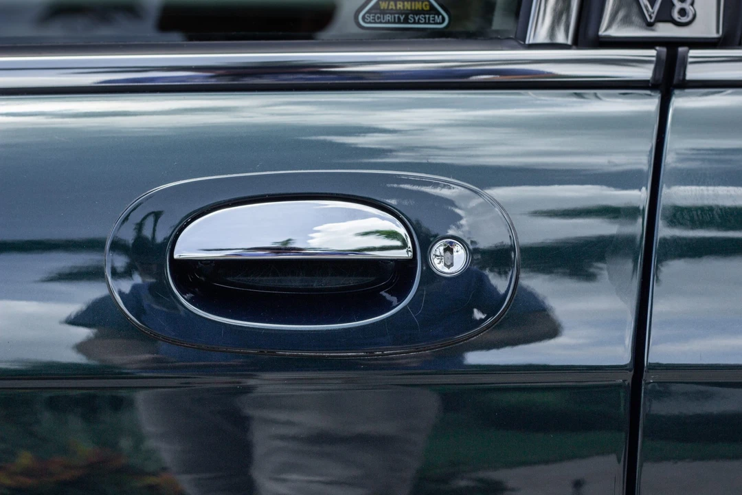2001 Jaguar X308 XJ - Image 18 of 31