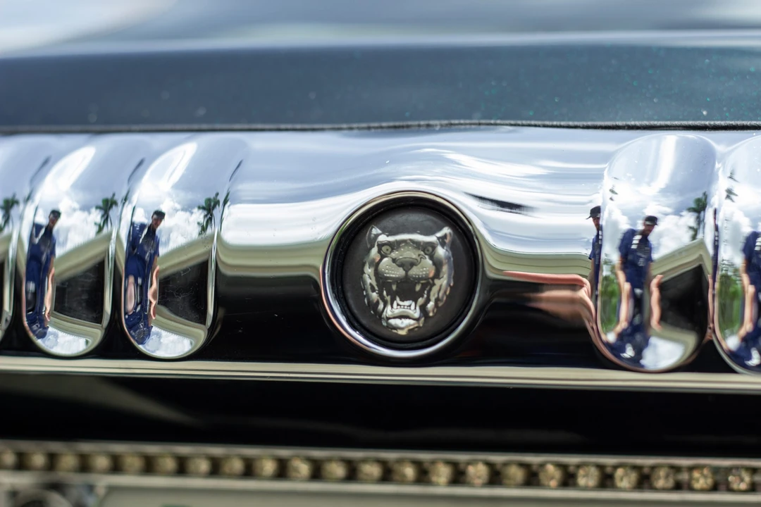 2001 Jaguar X308 XJ - Image 25 of 31