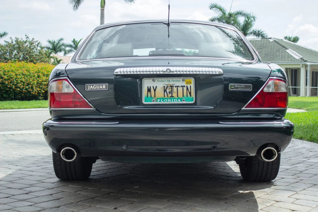 2001 Jaguar X308 XJ - Image 4 of 31