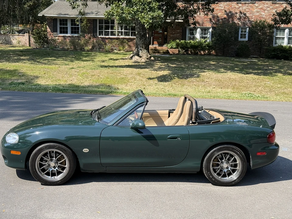 2001 Mazda NB MX-5 Miata - Image 8 of 31
