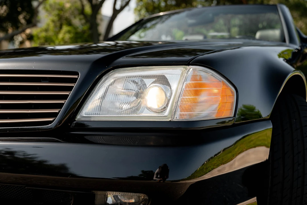 2001 Mercedes-Benz R129 SL-Class - Image 26 of 31