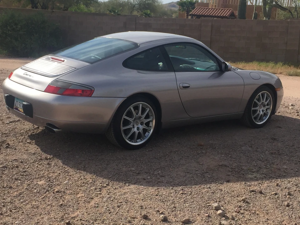 2001 Porsche 996 Carrera - Image 6 of 31