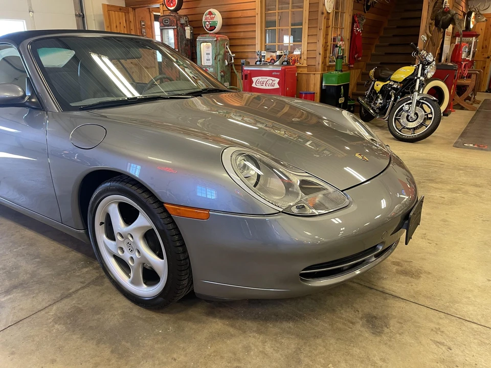 2001 Porsche 996 Carrera - Image 20 of 31