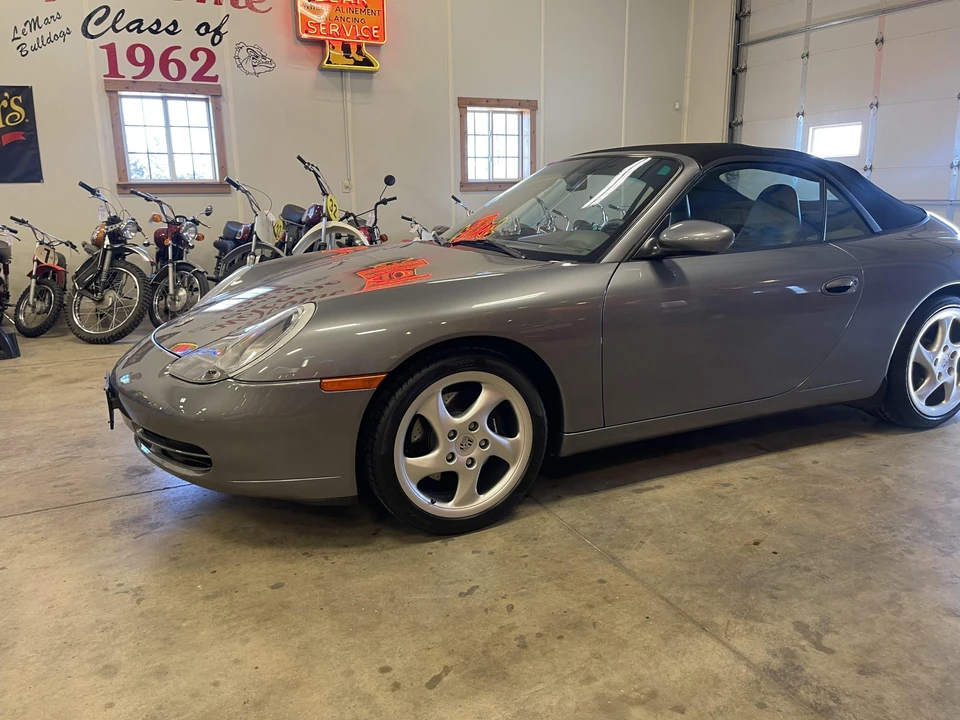 2001 Porsche 996 Carrera - Image 31 of 31