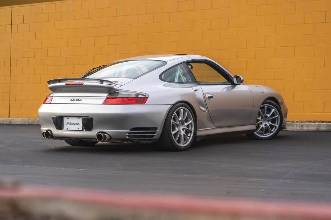 2001 Porsche 996 Turbo - Image 19 of 31