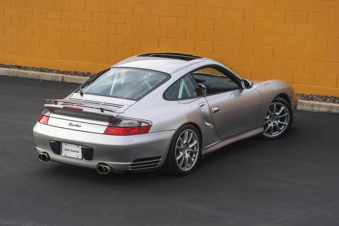 2001 Porsche 996 Turbo - Image 18 of 31