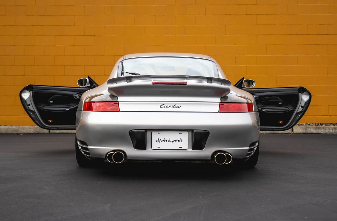 2001 Porsche 996 Turbo - Image 25 of 31