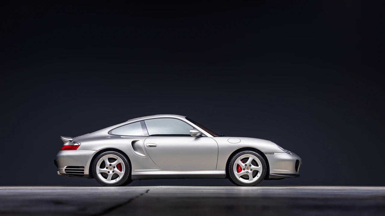2001 Porsche 996 Turbo - Image 14 of 31