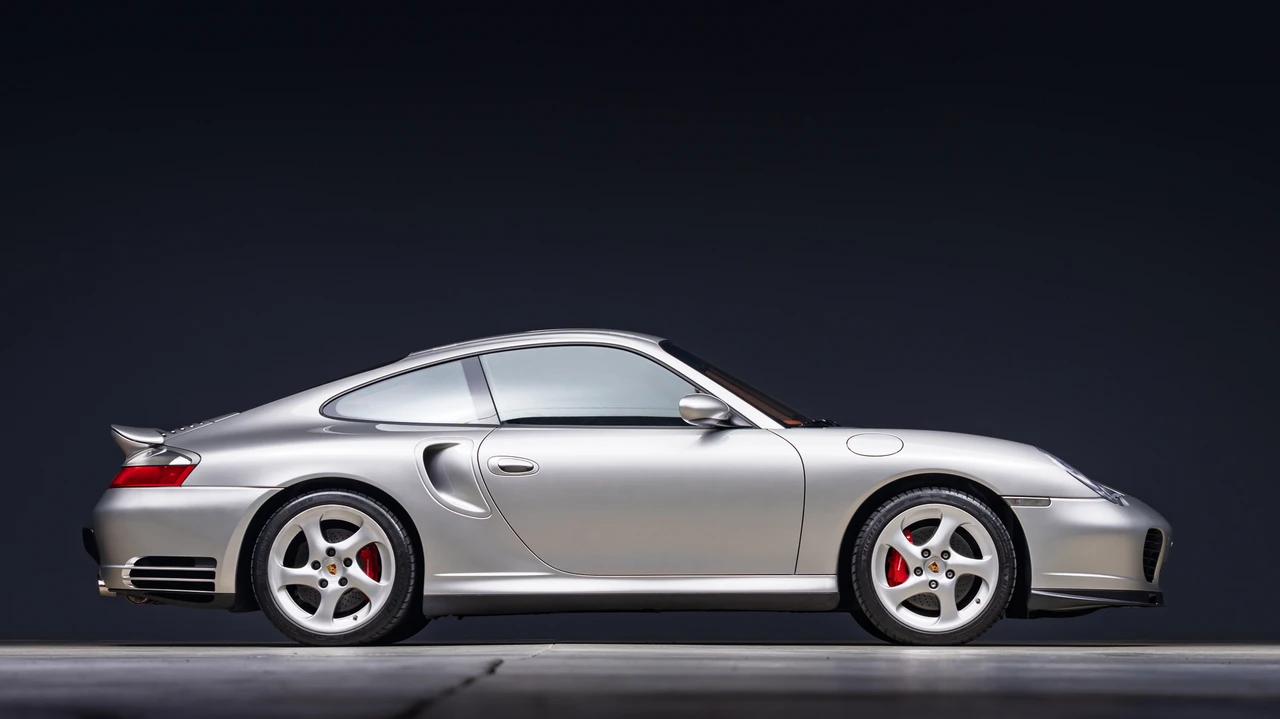 2001 Porsche 996 Turbo - Image 13 of 31