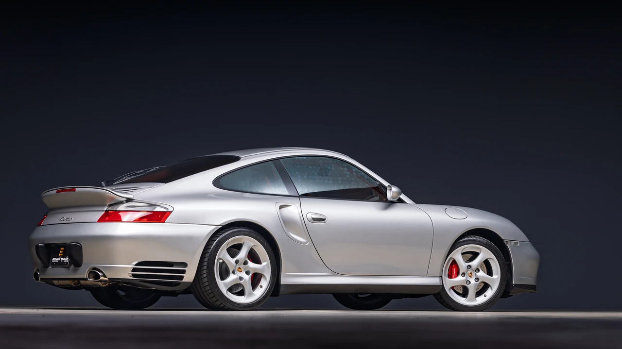 2001 Porsche 996 Turbo - Image 20 of 31