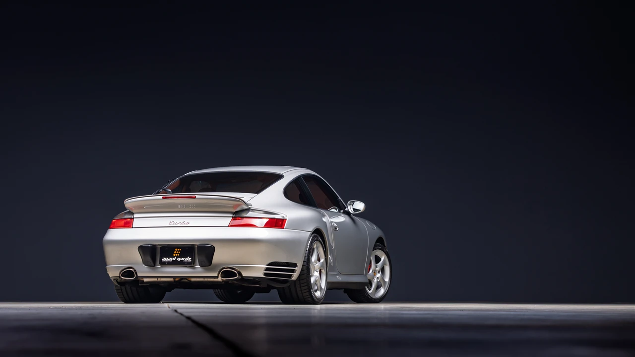 2001 Porsche 996 Turbo - Image 19 of 31