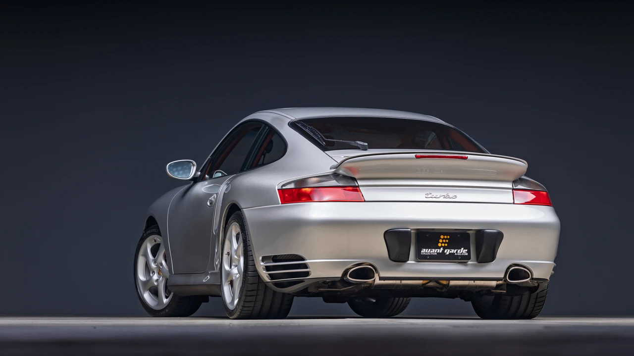 2001 Porsche 996 Turbo - Image 17 of 31