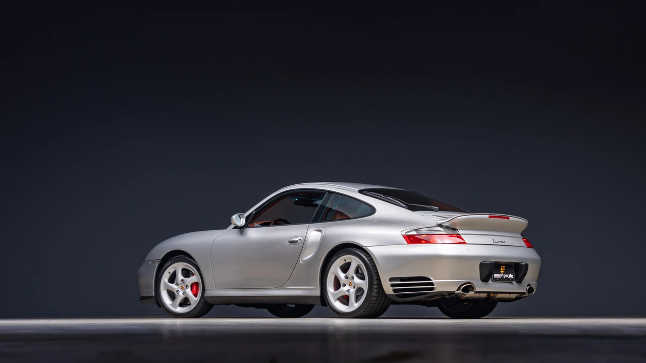 2001 Porsche 996 Turbo - Image 24 of 31