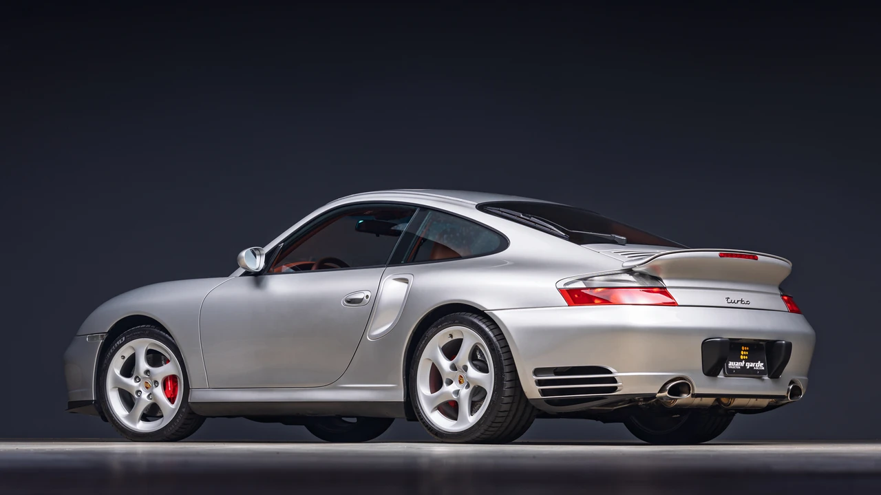 2001 Porsche 996 Turbo - Image 25 of 31