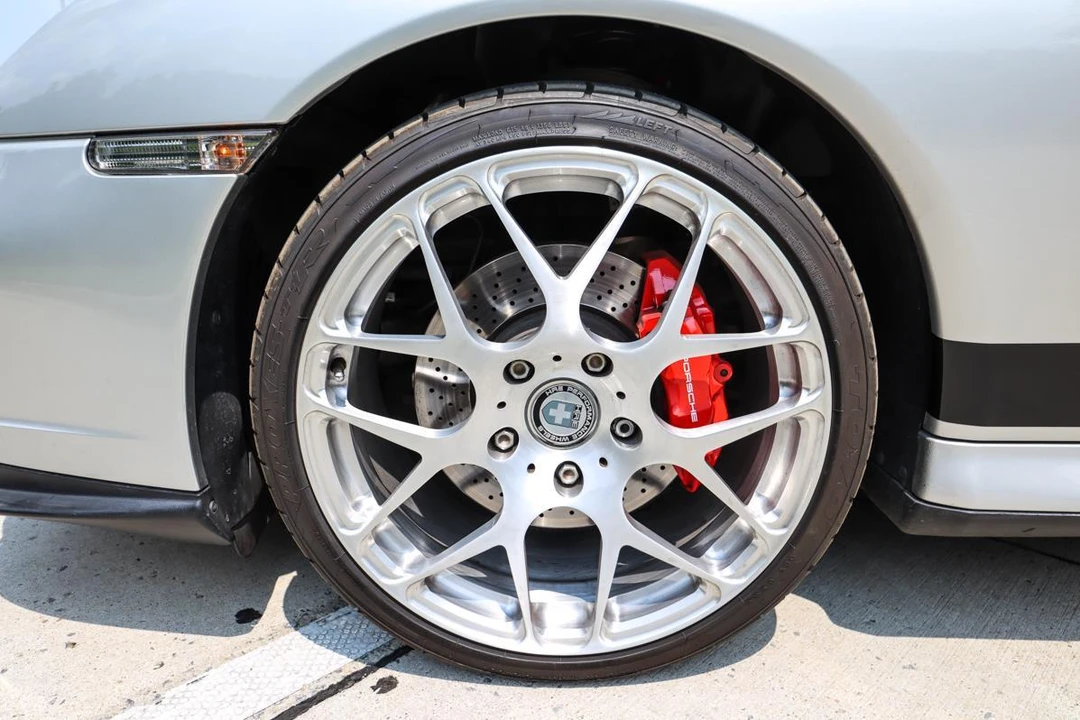 2001 Porsche 996 Turbo - Image 28 of 31