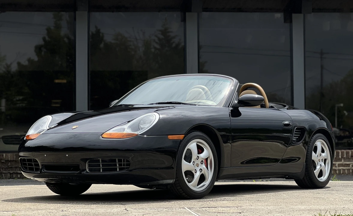 2001 Porsche 986 Boxster S - Image 5 of 31