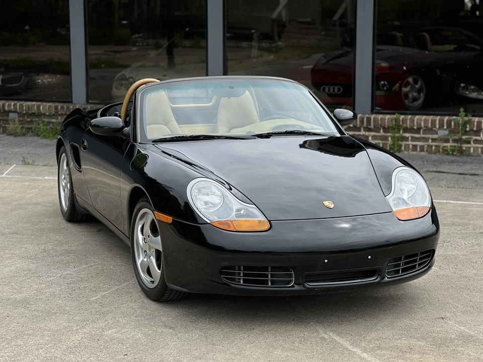 2001 Porsche 986 Boxster S - Image 8 of 31