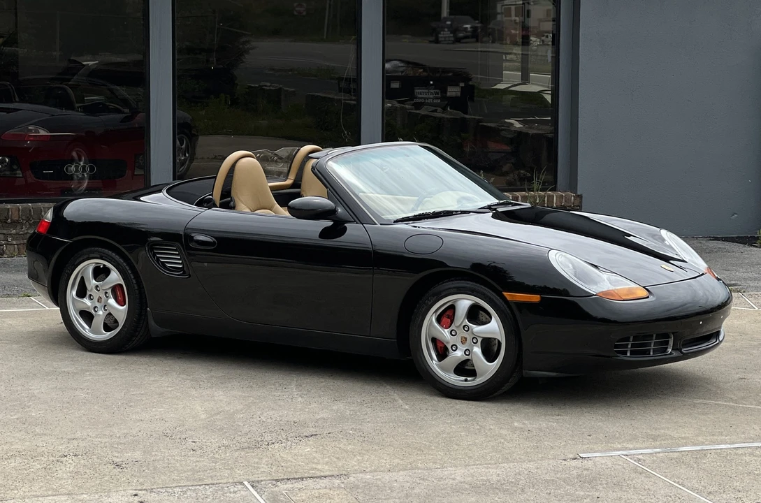 2001 Porsche 986 Boxster S - Image 12 of 31