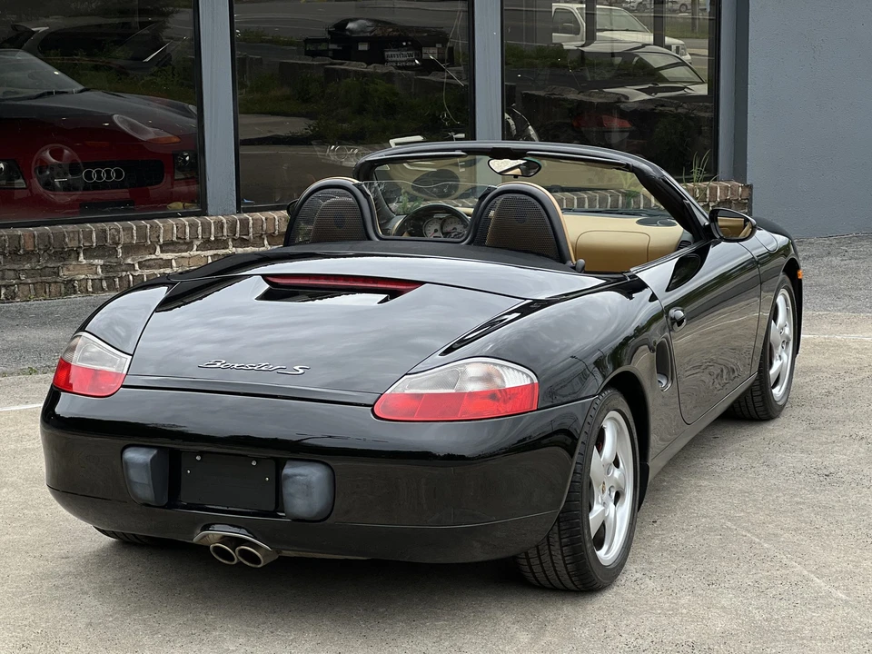 2001 Porsche 986 Boxster S - Image 22 of 31