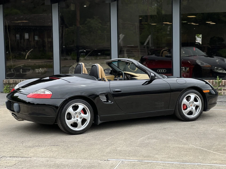 2001 Porsche 986 Boxster S - Image 17 of 31
