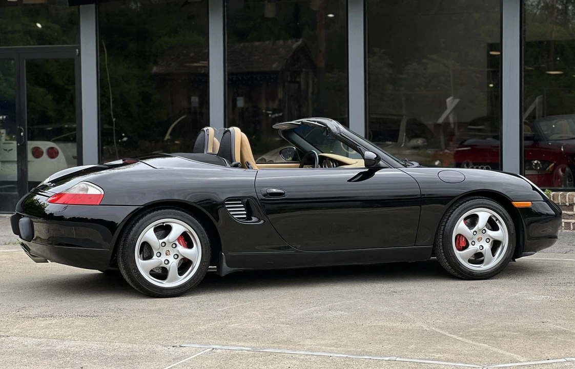 2001 Porsche 986 Boxster S - Image 16 of 31