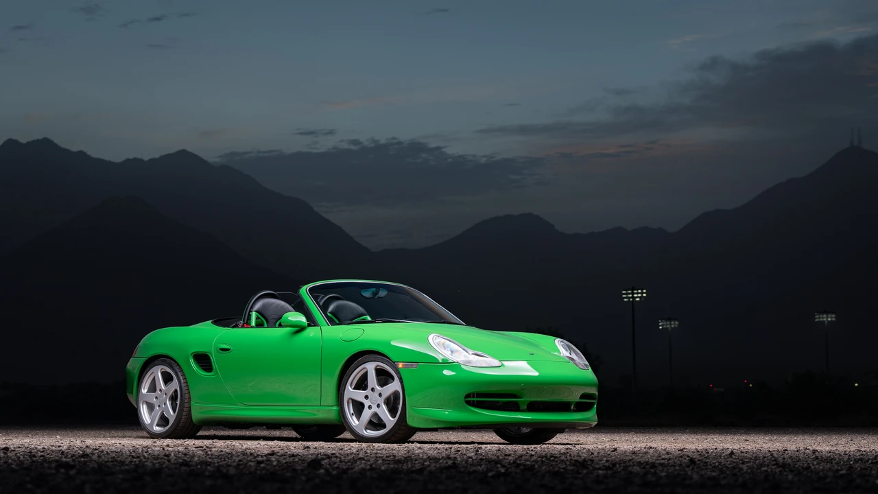 2001 Porsche 986 Boxster S - Image 12 of 31