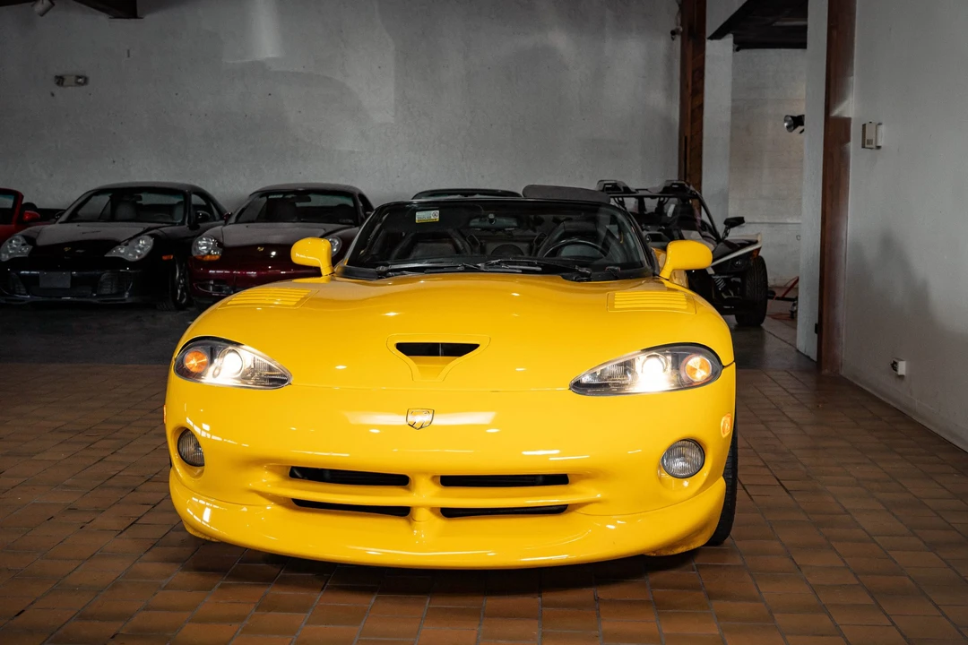 2002 Dodge Viper 2nd Gen - Image 6 of 31