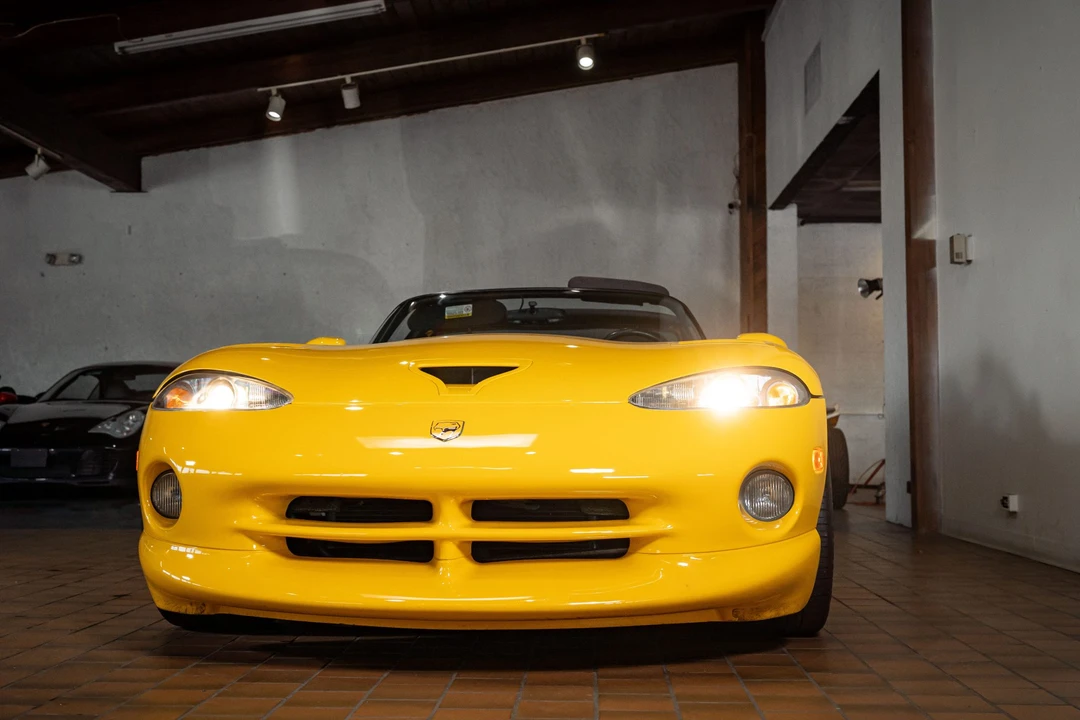2002 Dodge Viper 2nd Gen - Image 7 of 31
