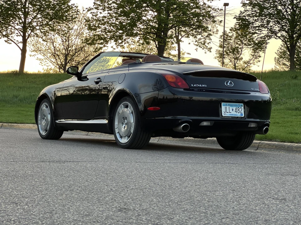 2002 Lexus SC430 - Image 12 of 31