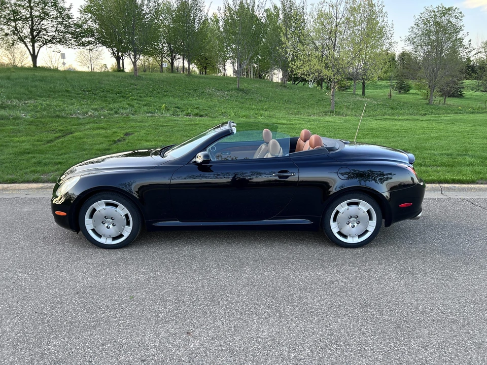 2002 Lexus SC430 - Image 8 of 31