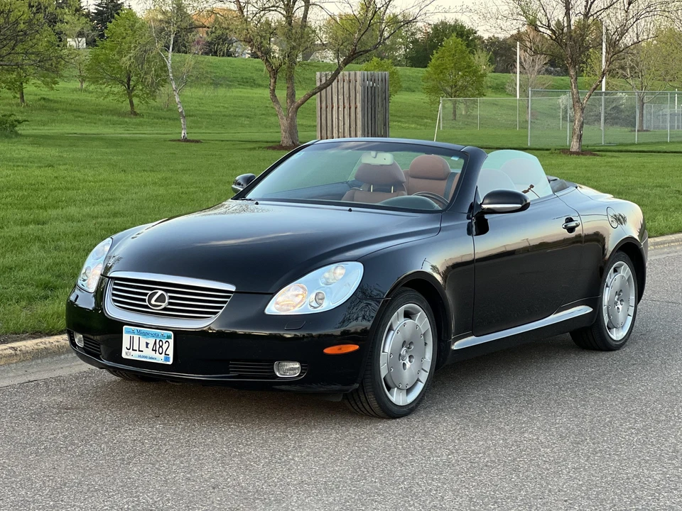2002 Lexus SC430 - Image 3 of 31