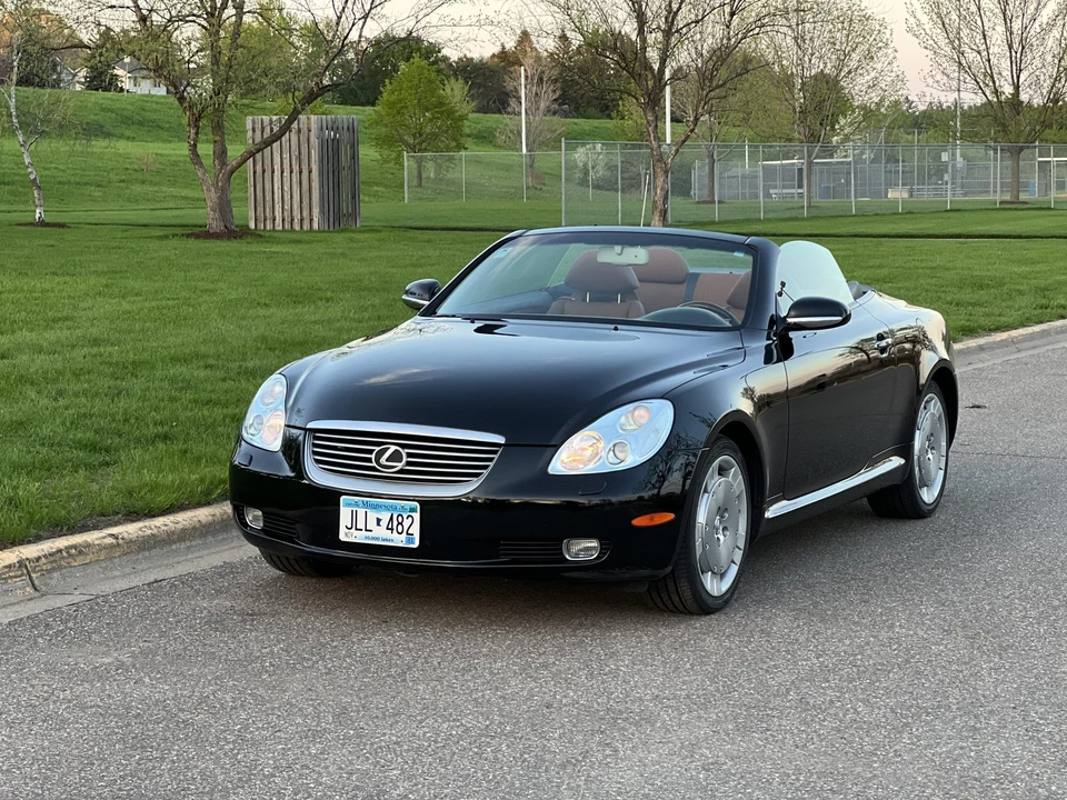 2002 Lexus SC430 - Image 2 of 31