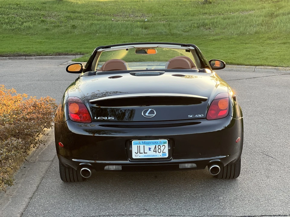 2002 Lexus SC430 - Image 13 of 31