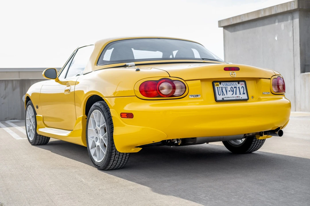 2002 Mazda NB MX-5 Miata - Image 8 of 31