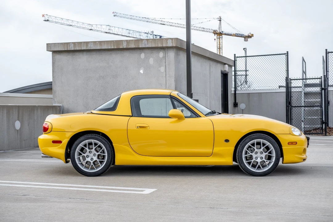 2002 Mazda NB MX-5 Miata - Image 13 of 31