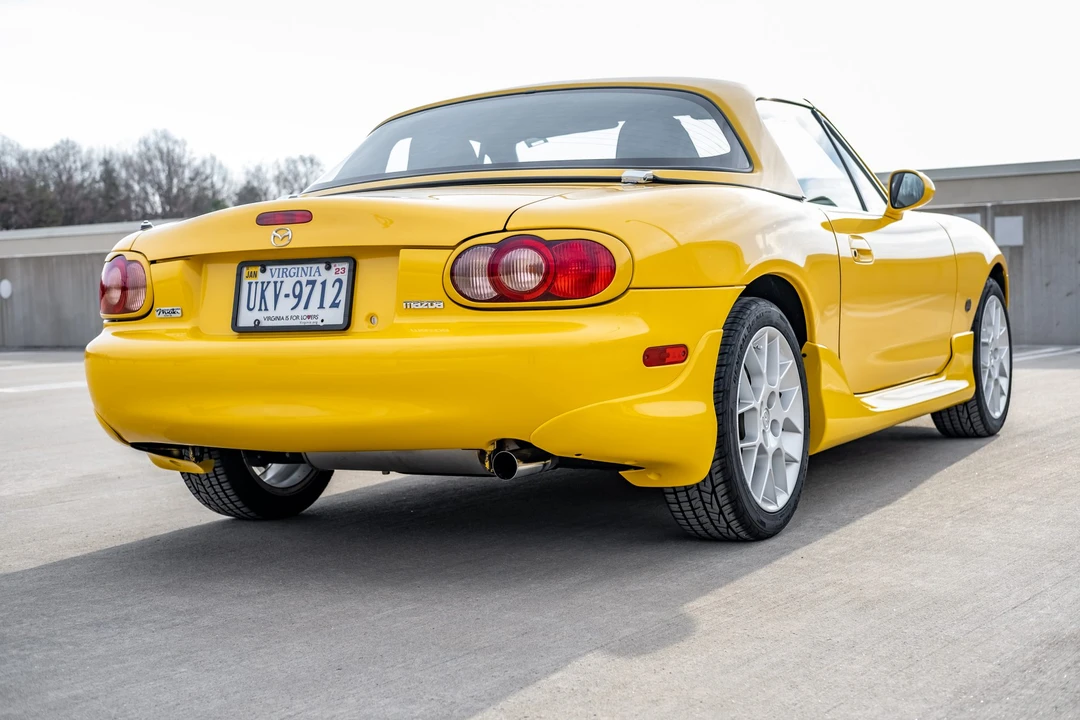 2002 Mazda NB MX-5 Miata - Image 10 of 31