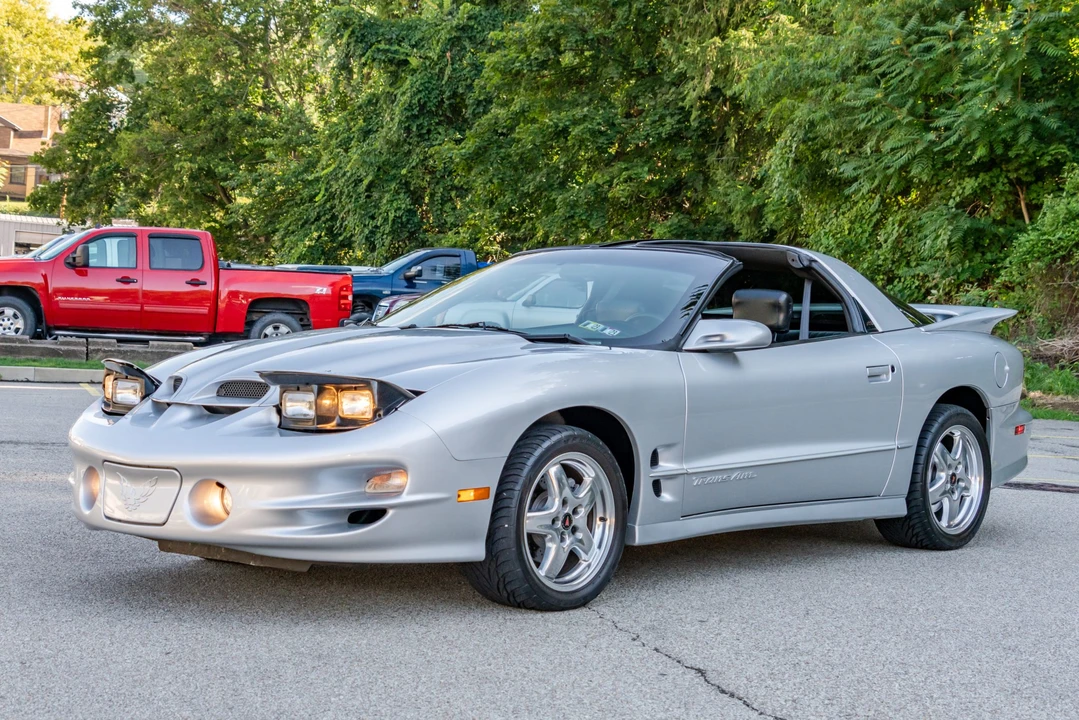 2002 Pontiac Firebird Trans Am 4th Gen - Image 16 of 31