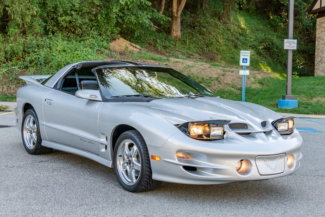 2002 Pontiac Firebird Trans Am 4th Gen - Image 15 of 31