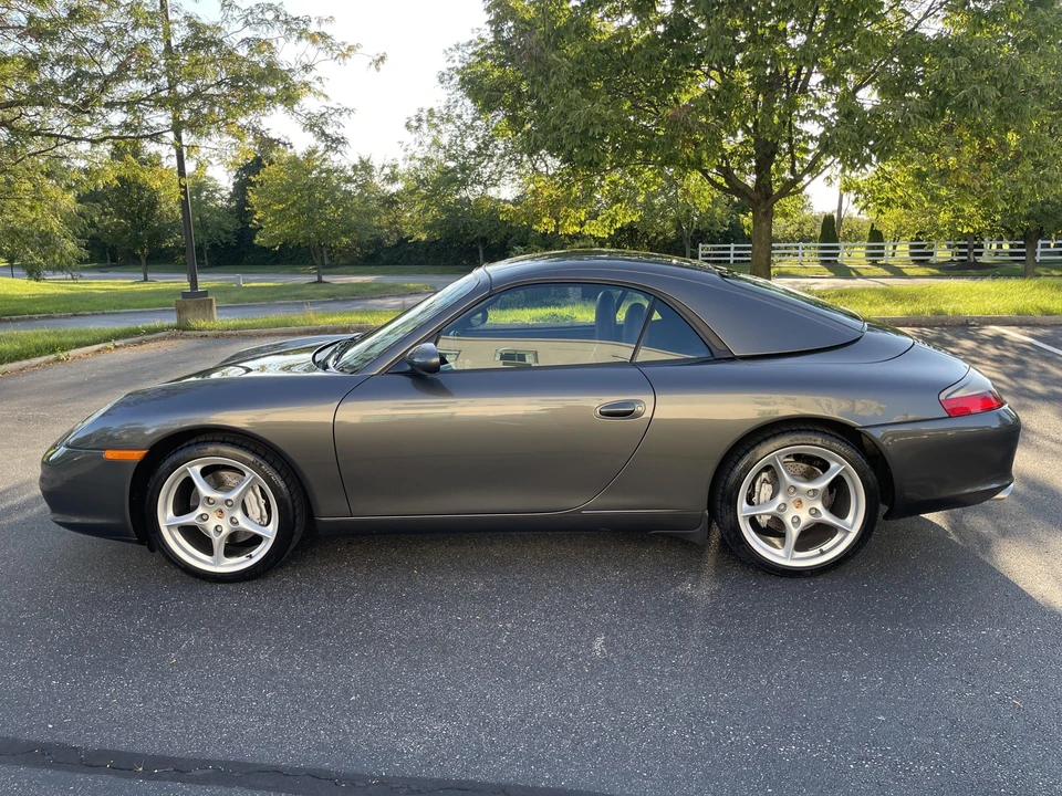 2002 Porsche 996 Carrera 4S - Image 23 of 31