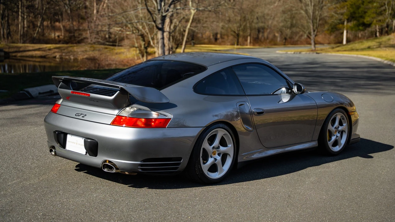 2002 Porsche 996 Turbo - Image 27 of 31