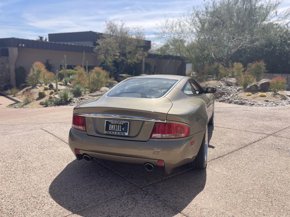 2003 Aston Martin Vanquish 1st Gen - Image 9 of 31