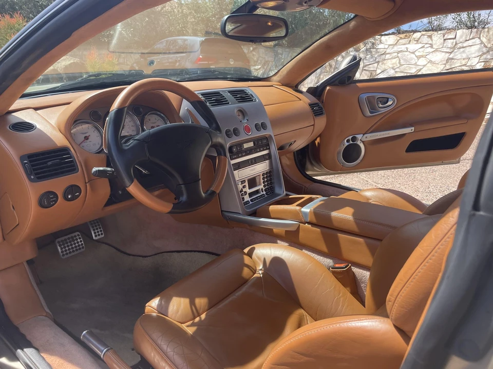 2003 Aston Martin Vanquish 1st Gen - Image 24 of 31