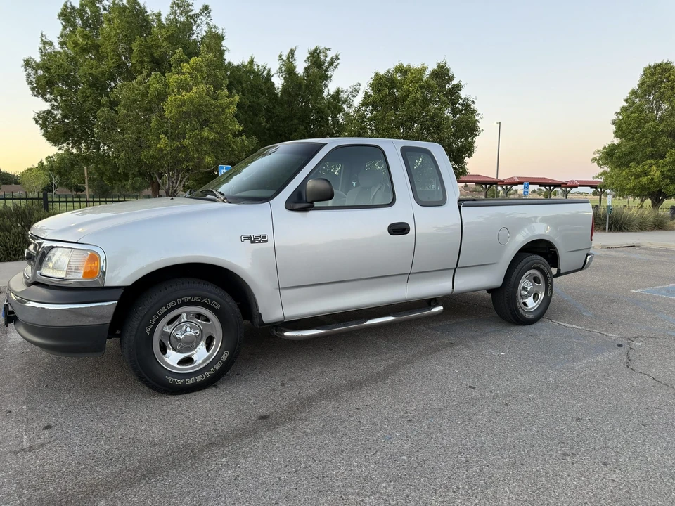 2003 Ford F-150 10th Gen - Image 5 of 31