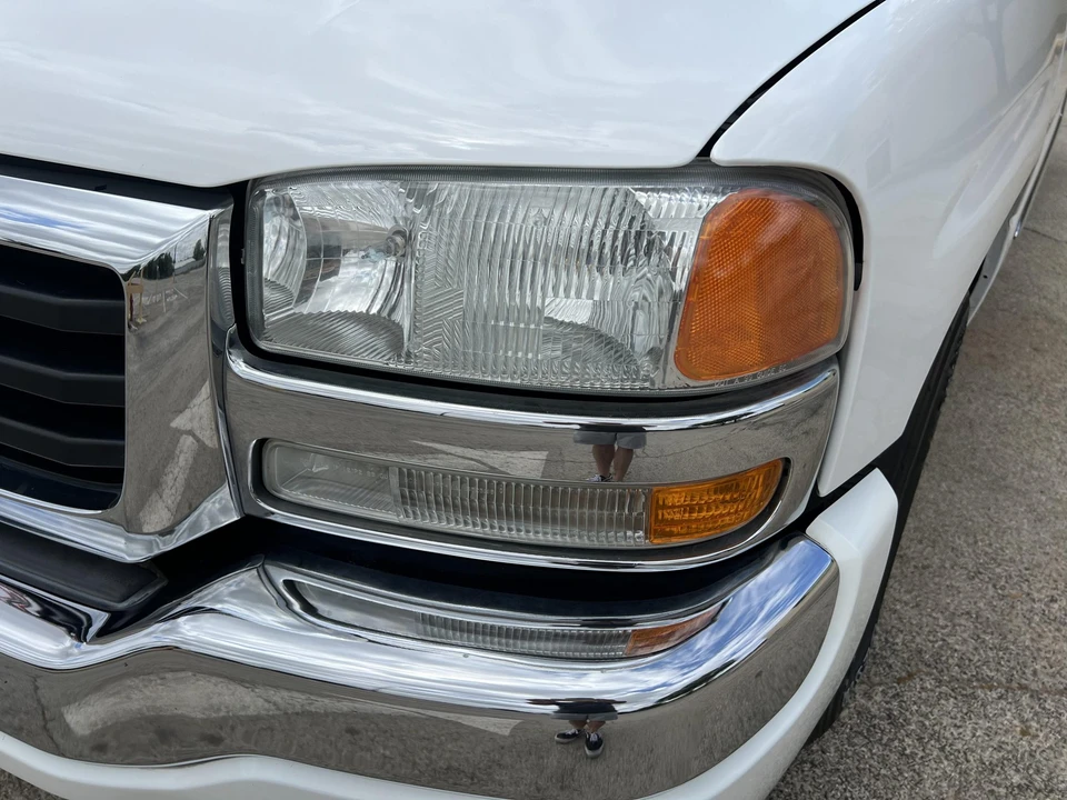 2003 GMC Sierra 2nd Gen - Image 15 of 31