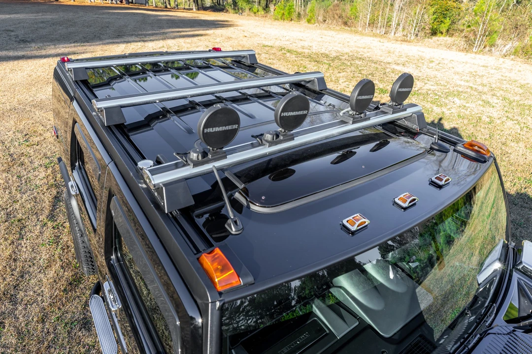 2003 Hummer Hummer H2 - Image 17 of 31