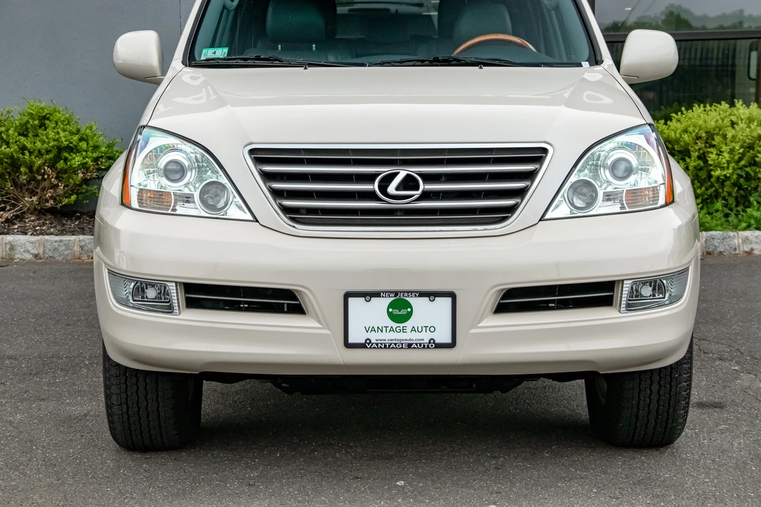 2003 Lexus GX 1st Gen - Image 28 of 31